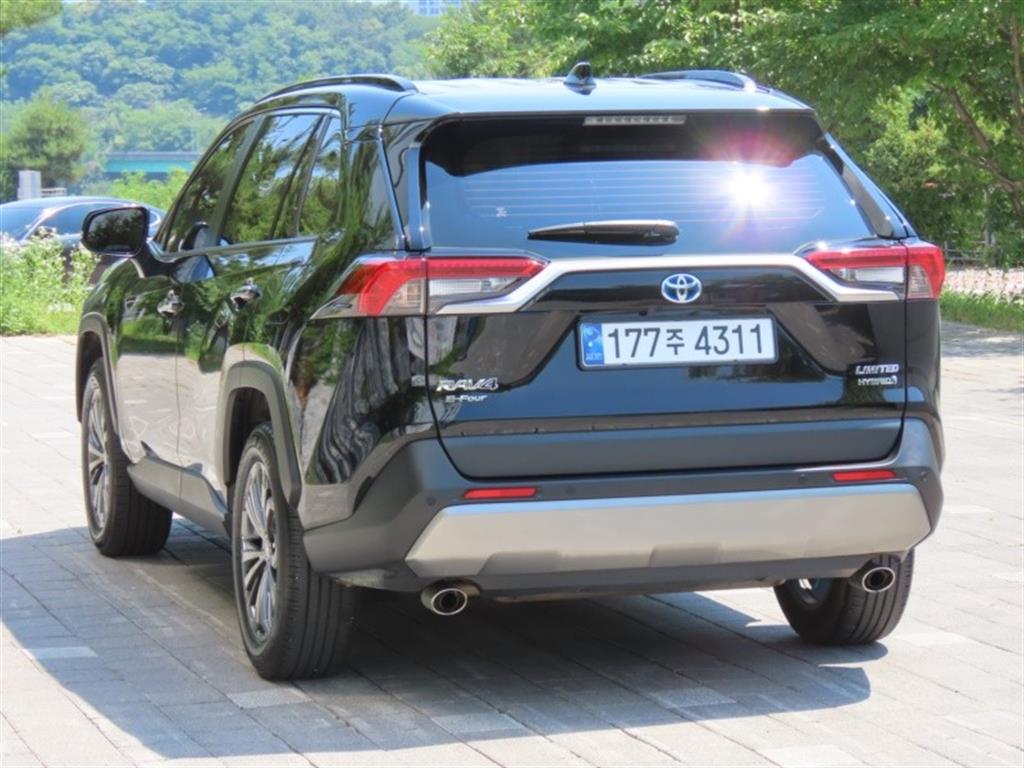 Toyota RAV4 - Vista 6