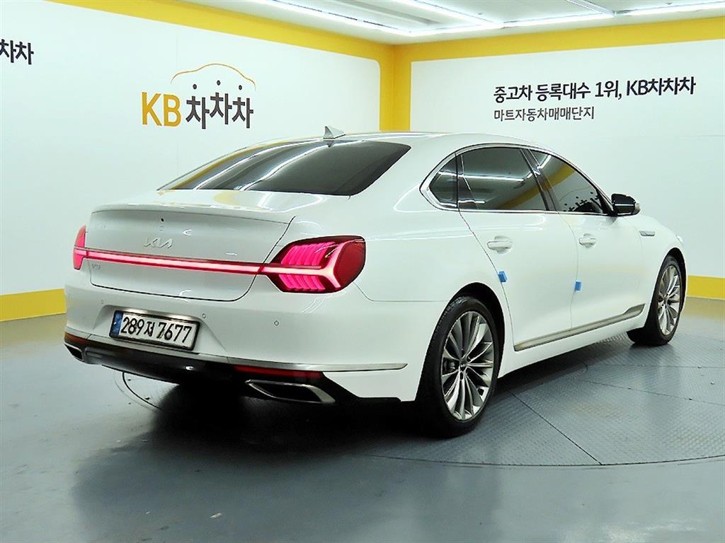 KIA K9 - Vista 6