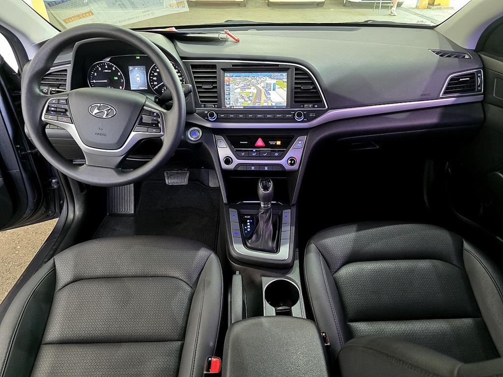 HYUNDAI Avante 2018 Gris - Importación desde Corea - HF Imports Iquique - Foto 17