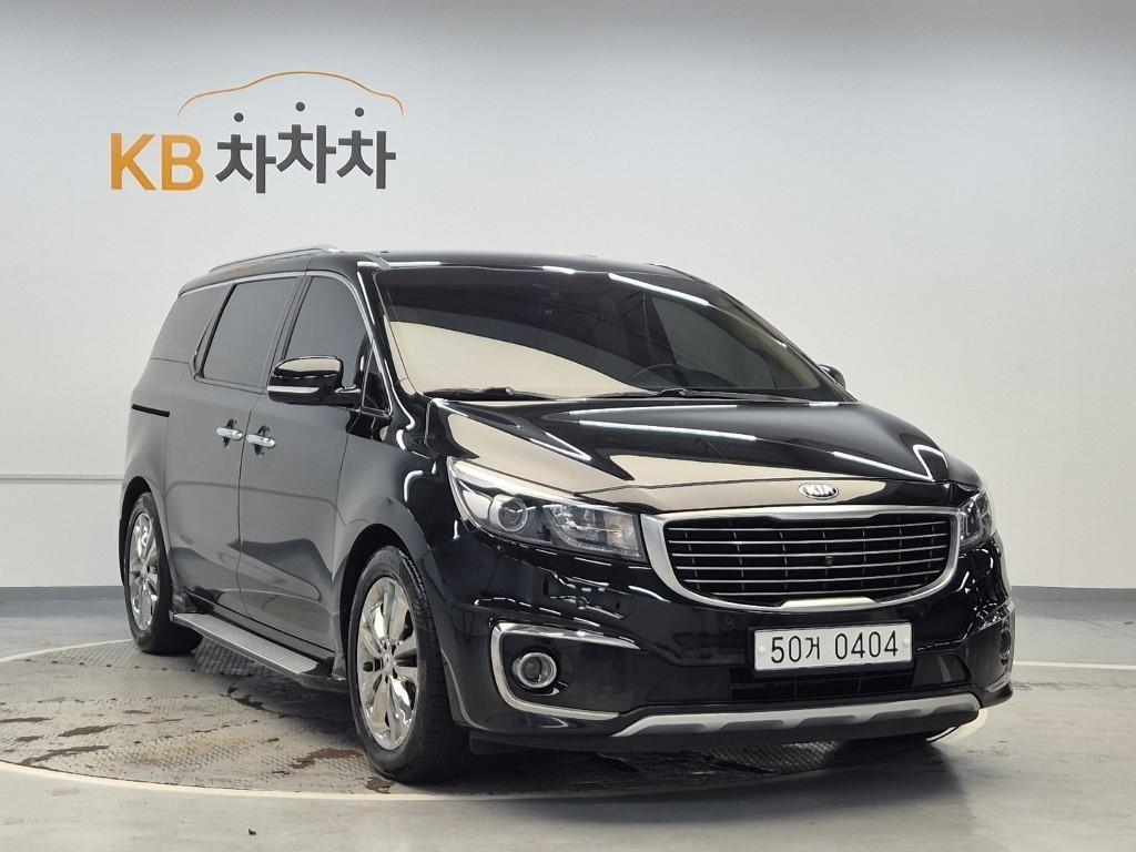 KIA Carnival - Vista 6