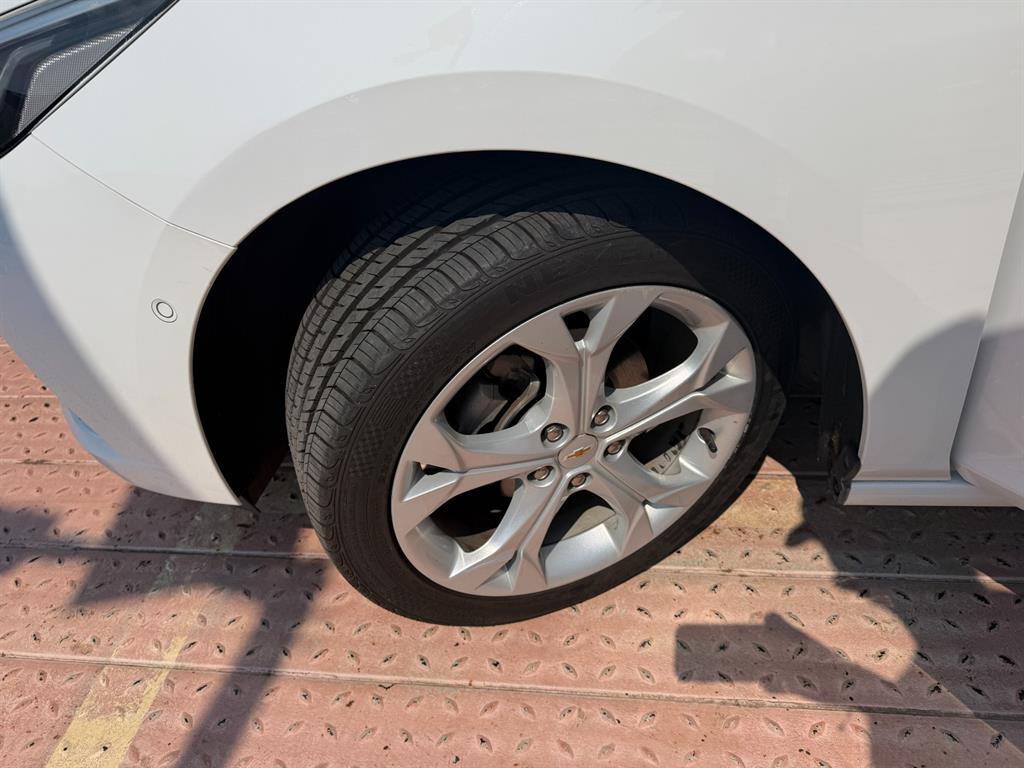 Chevrolet Cruise - Vista 10