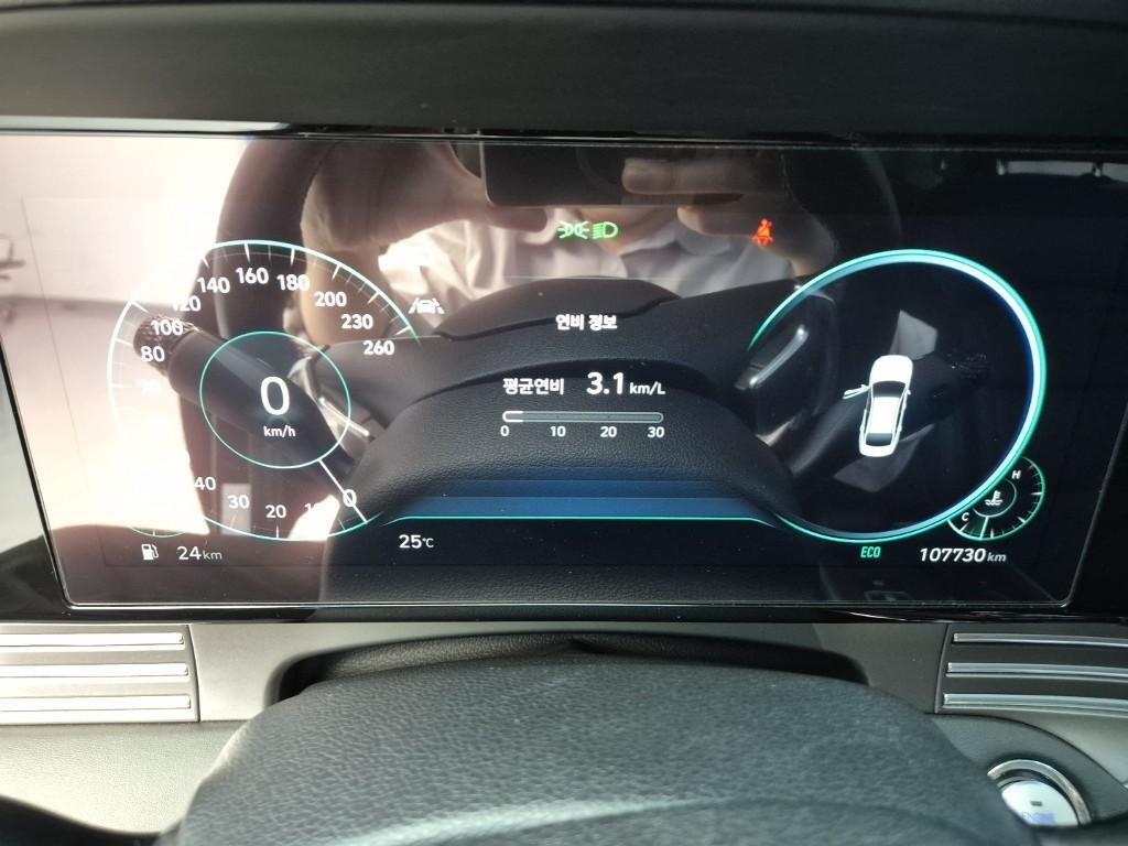 HYUNDAI Grandeur - Vista 8