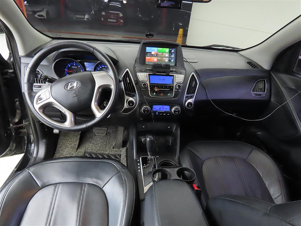 HYUNDAI Tucson - Vista 9