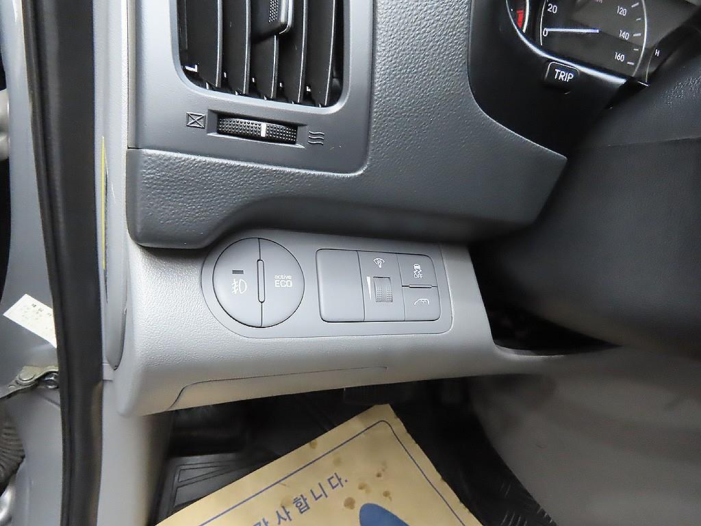 HYUNDAI Starex 2016 Gris - Importación desde Corea - HF Imports Iquique - Foto 14