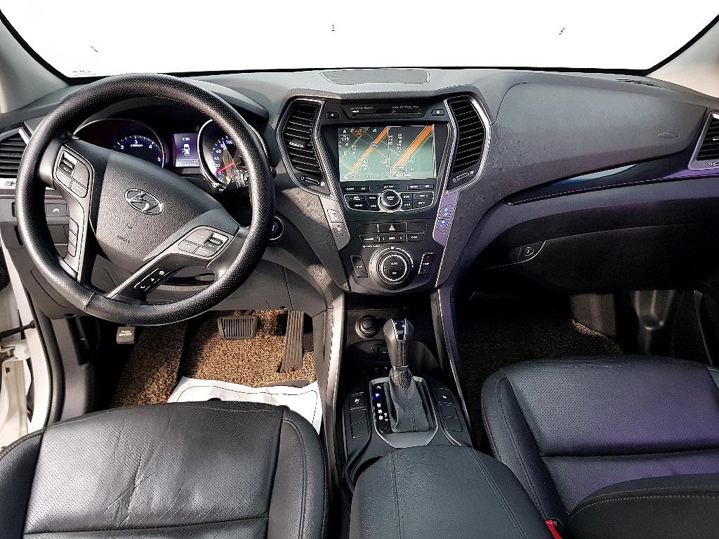 HYUNDAI Santa Fe - Vista 7