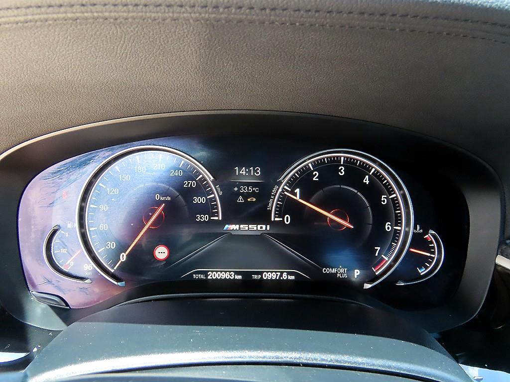 BMW 5 Series - Vista 11