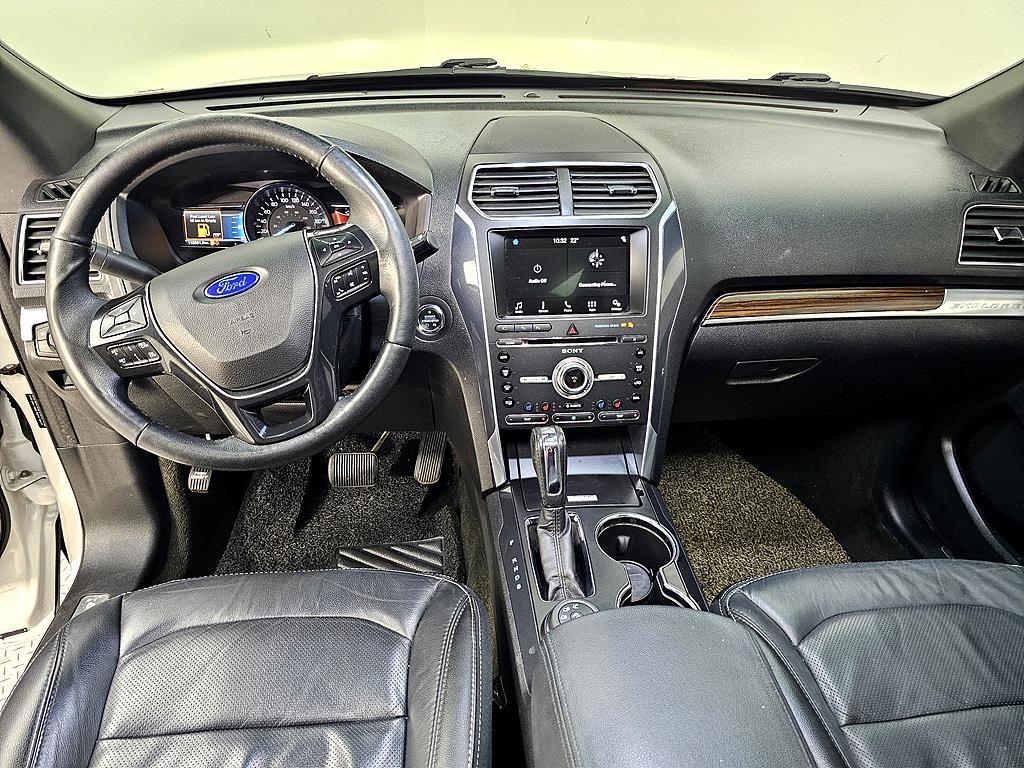 Ford Explorer - Vista 7