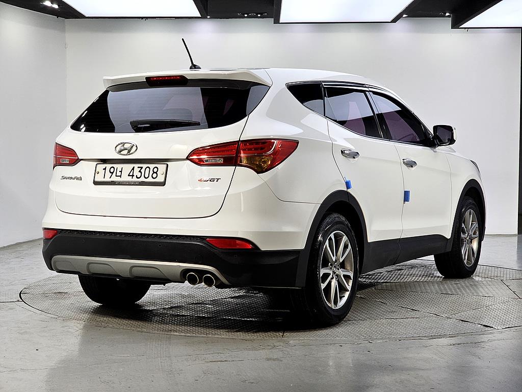 HYUNDAI Santa Fe - Vista 6