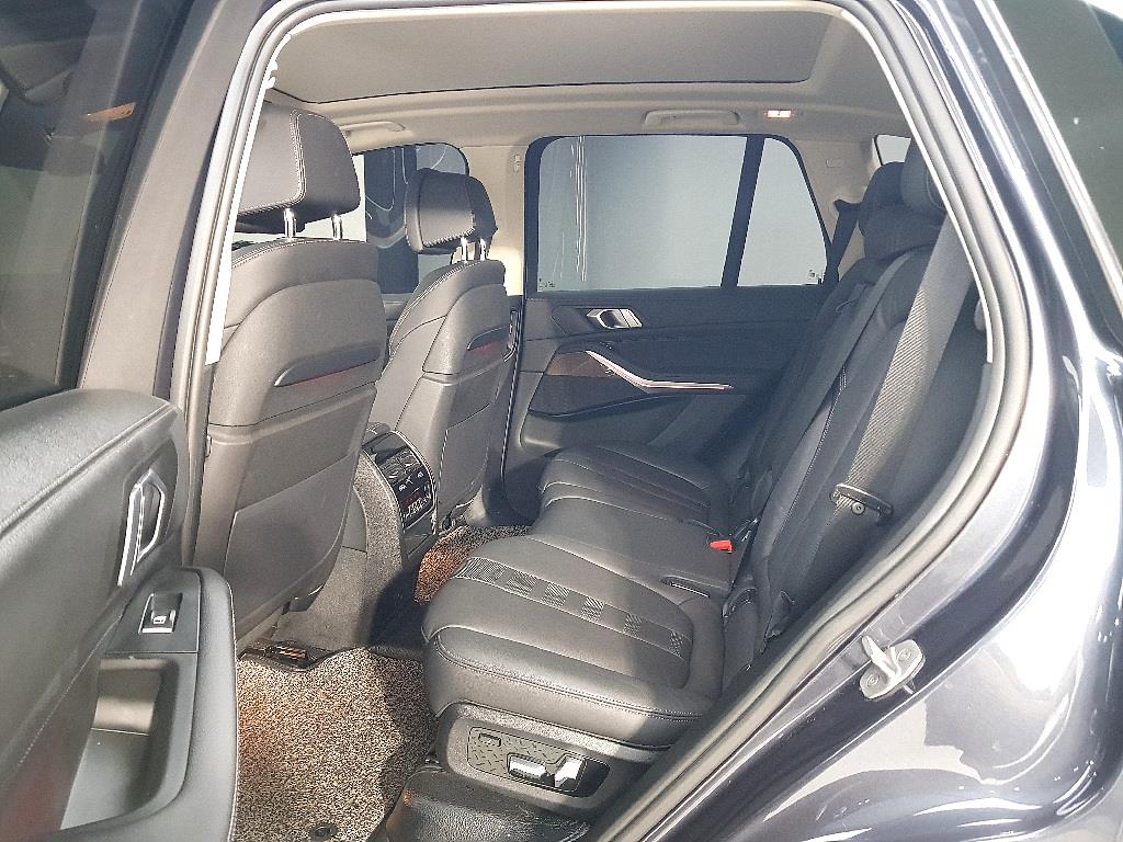 BMW X5 - Vista 10
