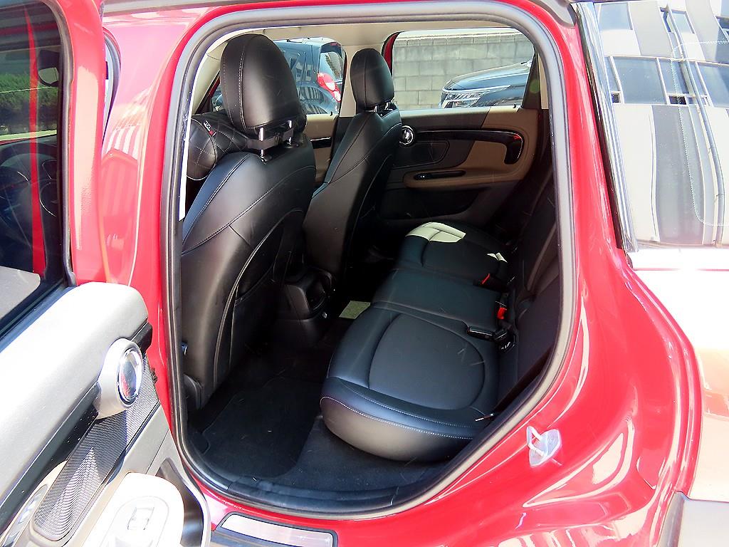 Mini Countryman - Vista 8