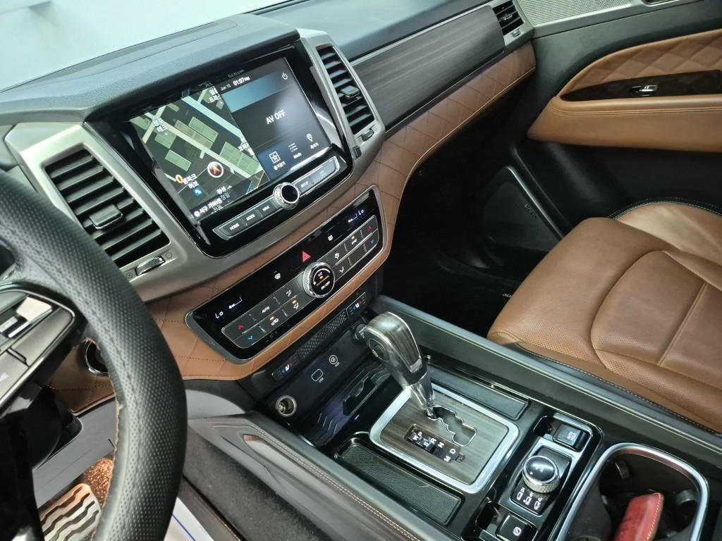 Ssangyong Rexton - Vista 11