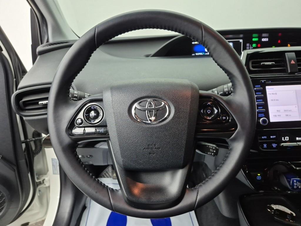 Toyota Prius - Vista 11