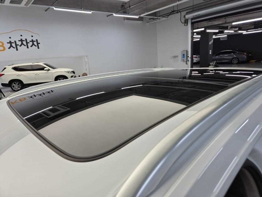 Volkswagen Touareg 2020 Blanco - Importación desde Corea - HF Imports Iquique - Foto 15