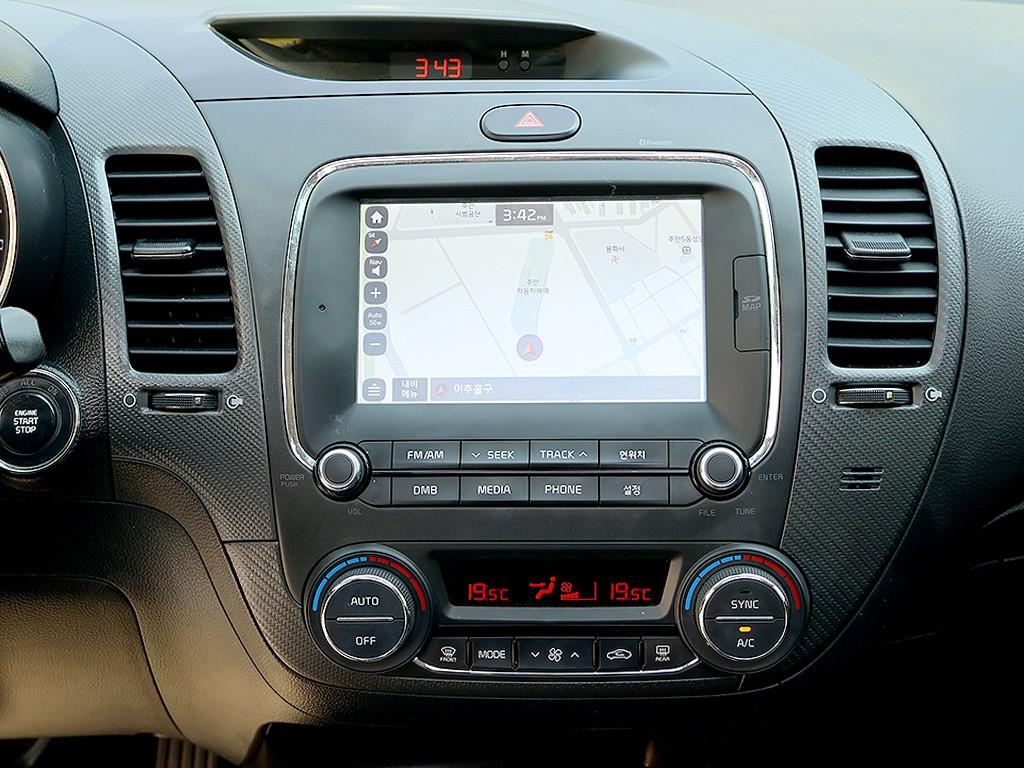 KIA K3 - Vista 11