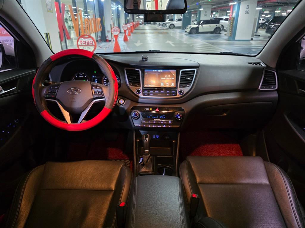 HYUNDAI Tucson - Vista 11