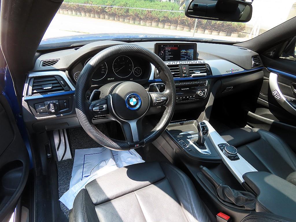 BMW 4 Series - Vista 9