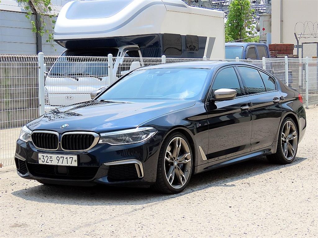 BMW 5 Series - Vista 2
