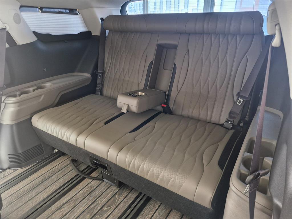 KIA Carnival - Vista 10