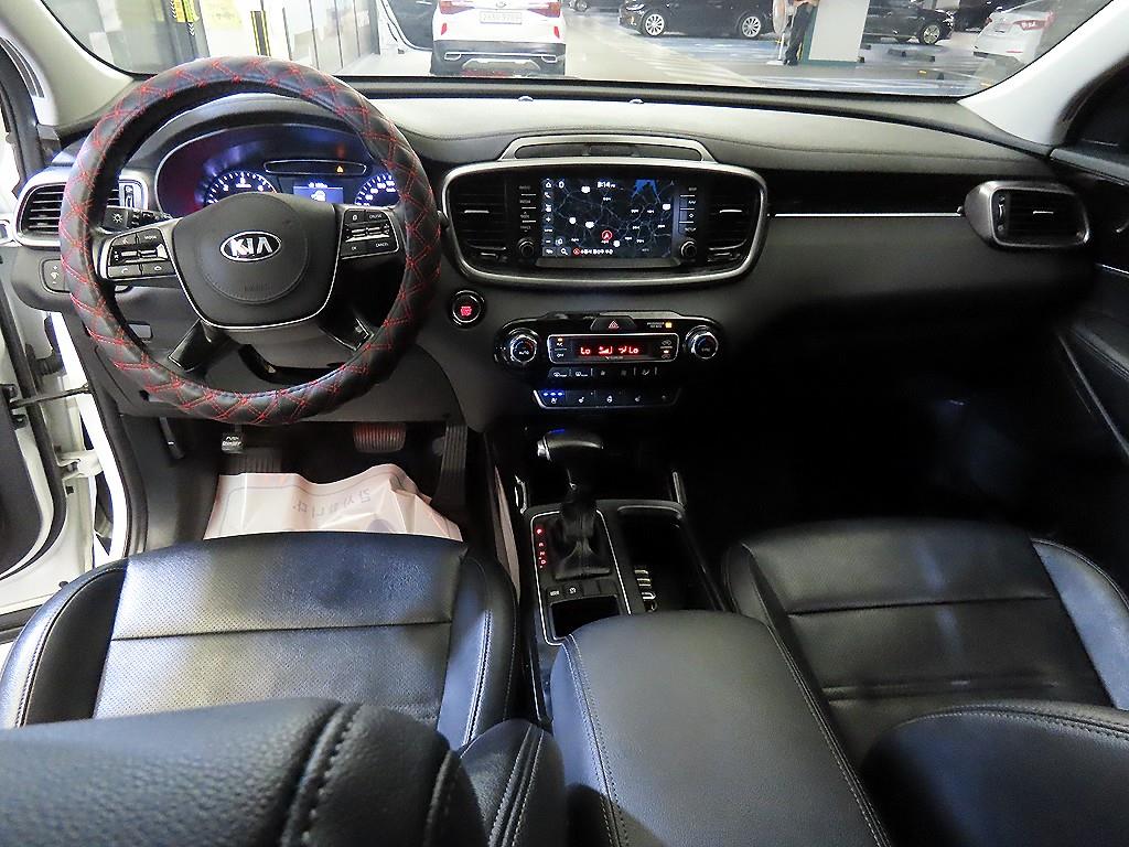 KIA Sorento - Vista 12
