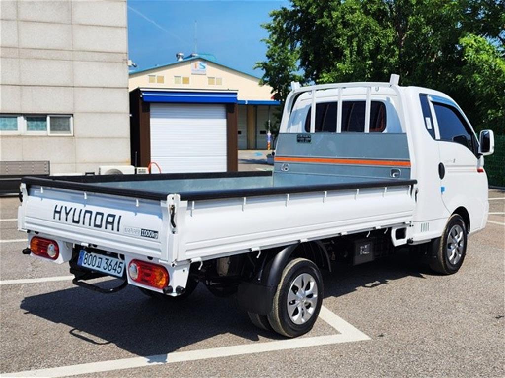 Small Truck Cargo (small) - Vista 2