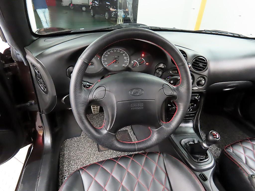 KIA Opirus - Vista 9