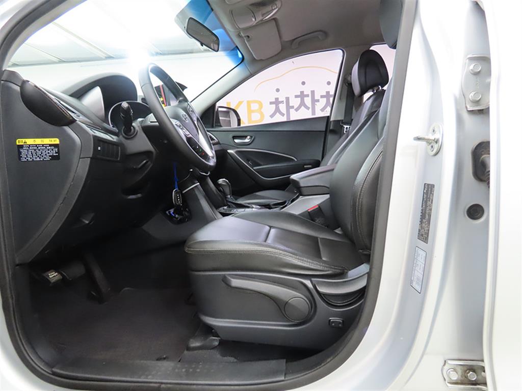 HYUNDAI Santa Fe - Vista 7
