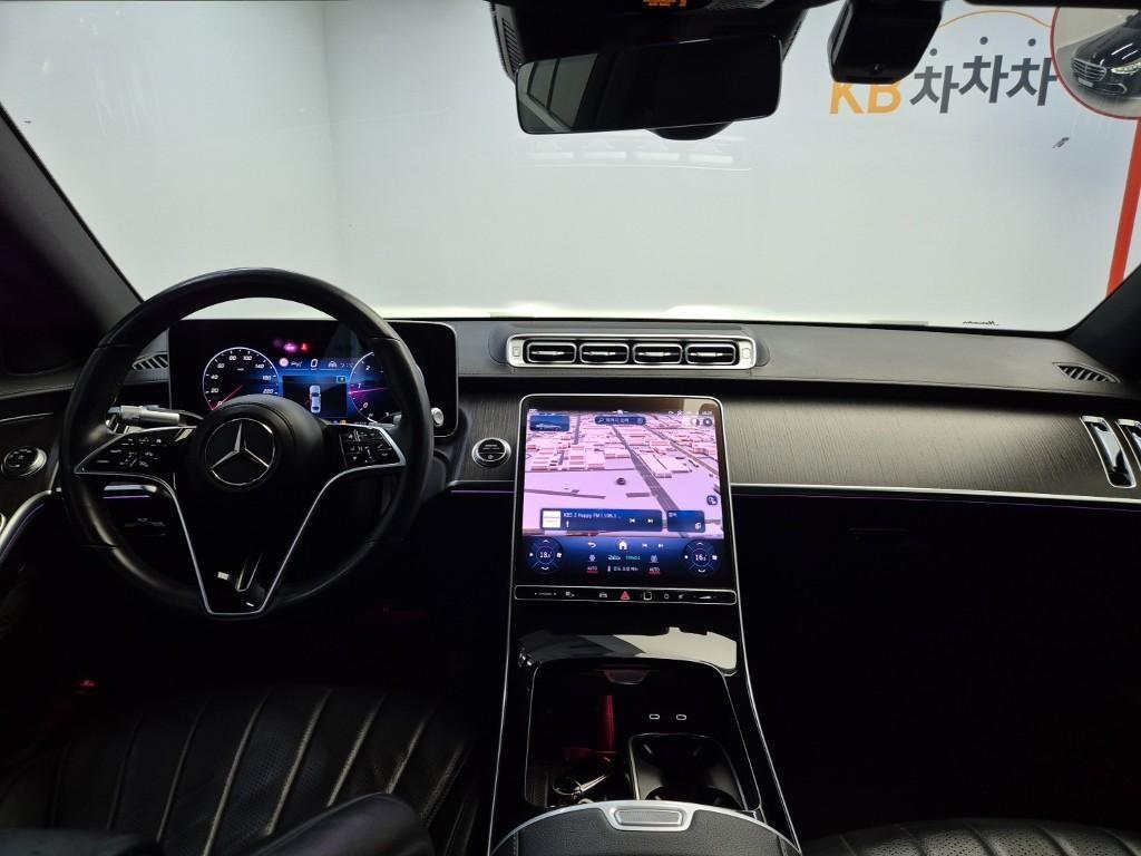 Mercedes Benz S Class - Vista 9