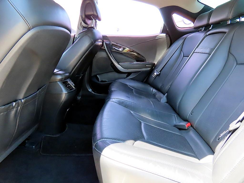 HYUNDAI Grandeur - Vista 8