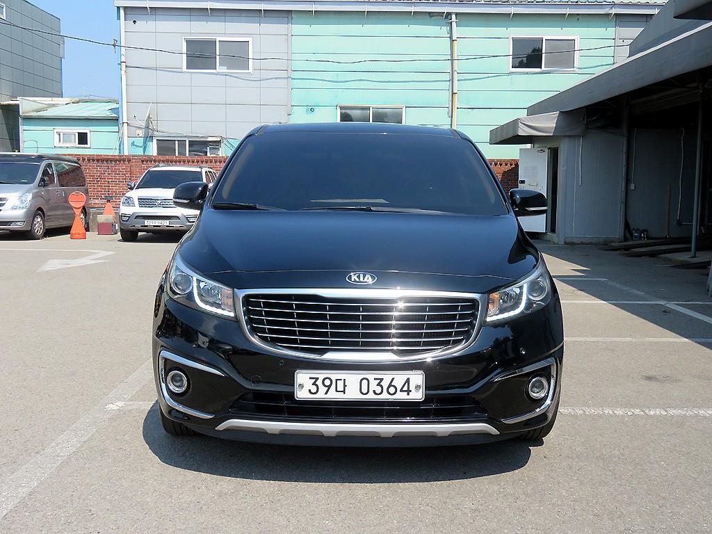 KIA Carnival 2016 Negro - Importación desde Corea - HF Imports Iquique - Foto 1