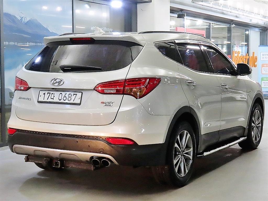 HYUNDAI Santa Fe - Vista 6