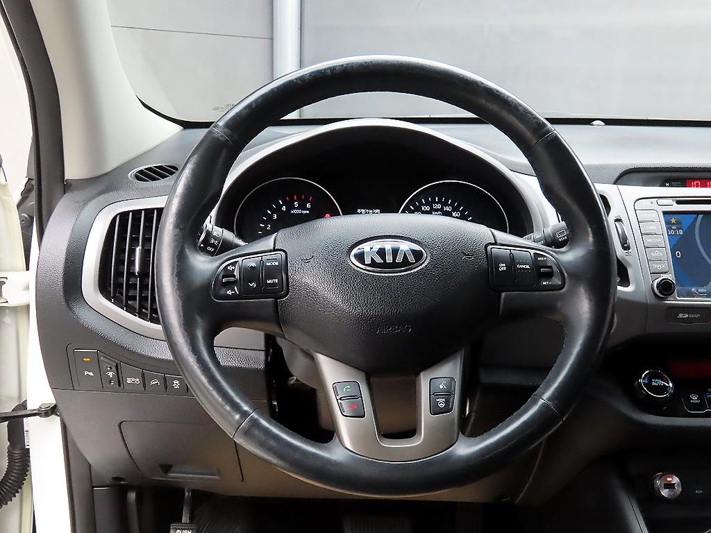 KIA Sportage - Vista 11