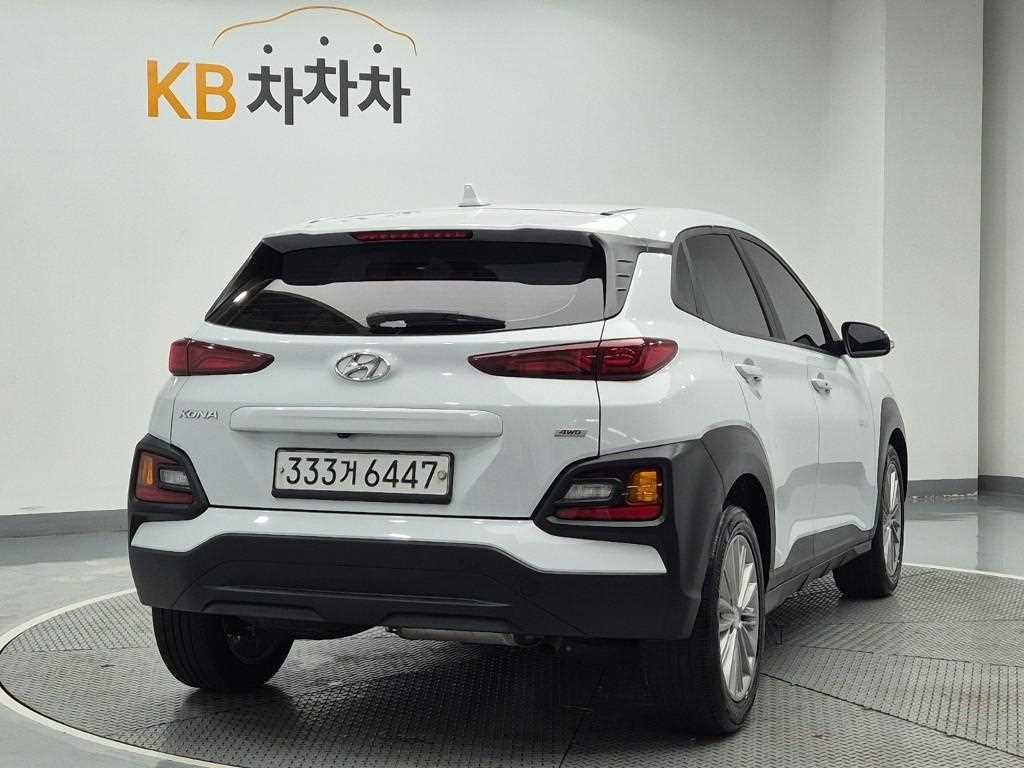 HYUNDAI Kona - Vista 3