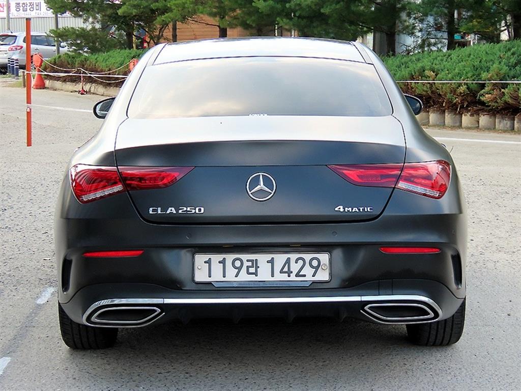 Mercedes Benz CLA Class - Vista 6