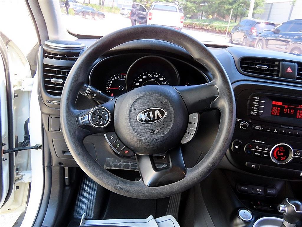 KIA Soul - Vista 10