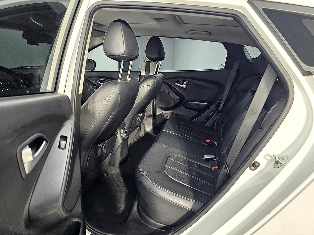 HYUNDAI Tucson - Vista 11