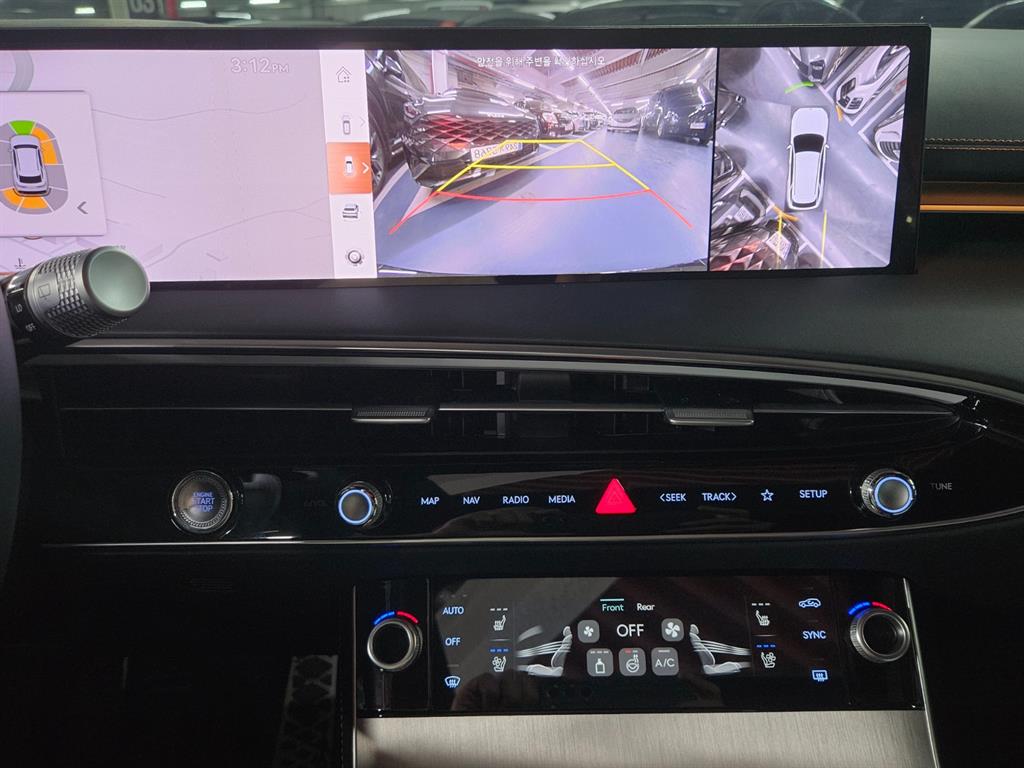 Genesis GV70 - Vista 10