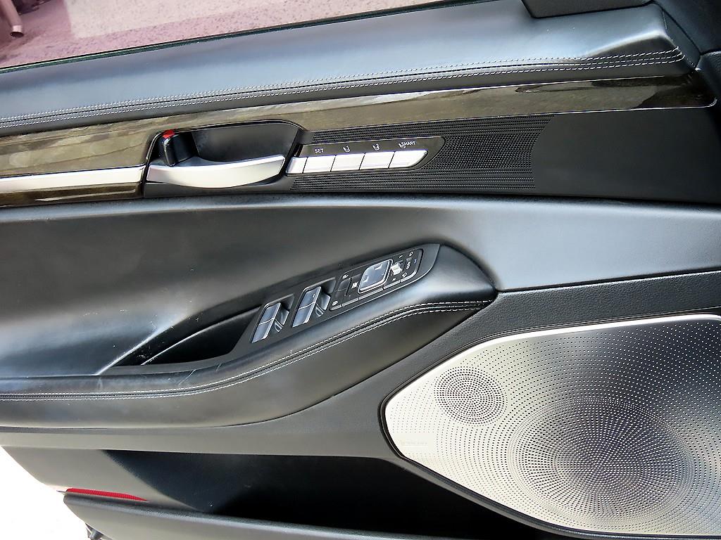 Genesis EQ900 2017 Negro - Importación desde Corea - HF Imports Iquique - Foto 14