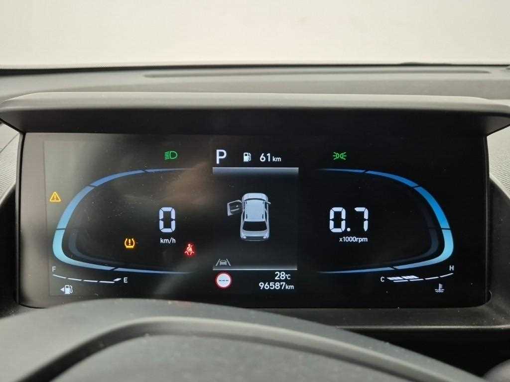 HYUNDAI Casper - Vista 8