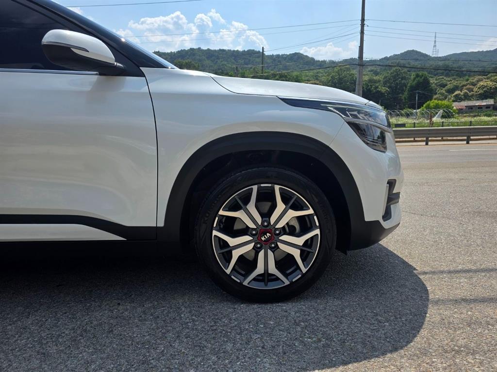 KIA Seltos 2020 Blanco - Importación desde Corea - HF Imports Iquique - Foto 20