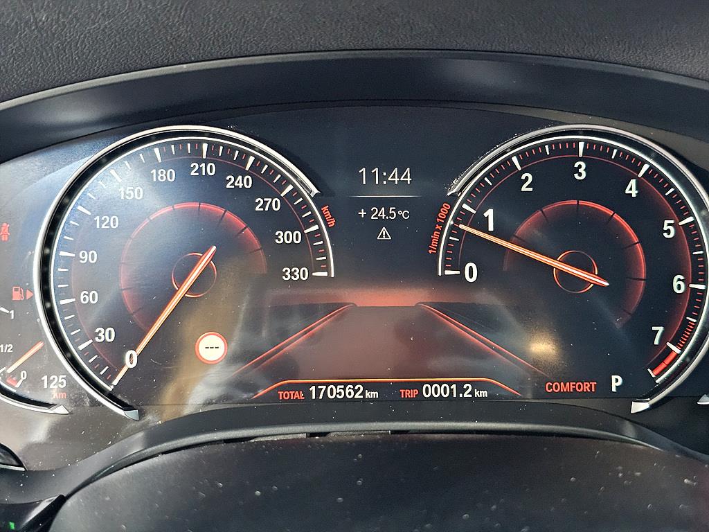 BMW 5 Series - Vista 8