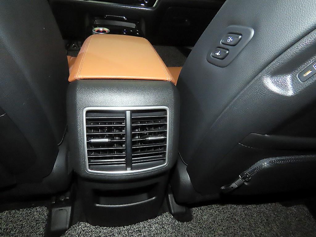 KIA Sportage 2022 Negro - Importación desde Corea - HF Imports Iquique - Foto 17