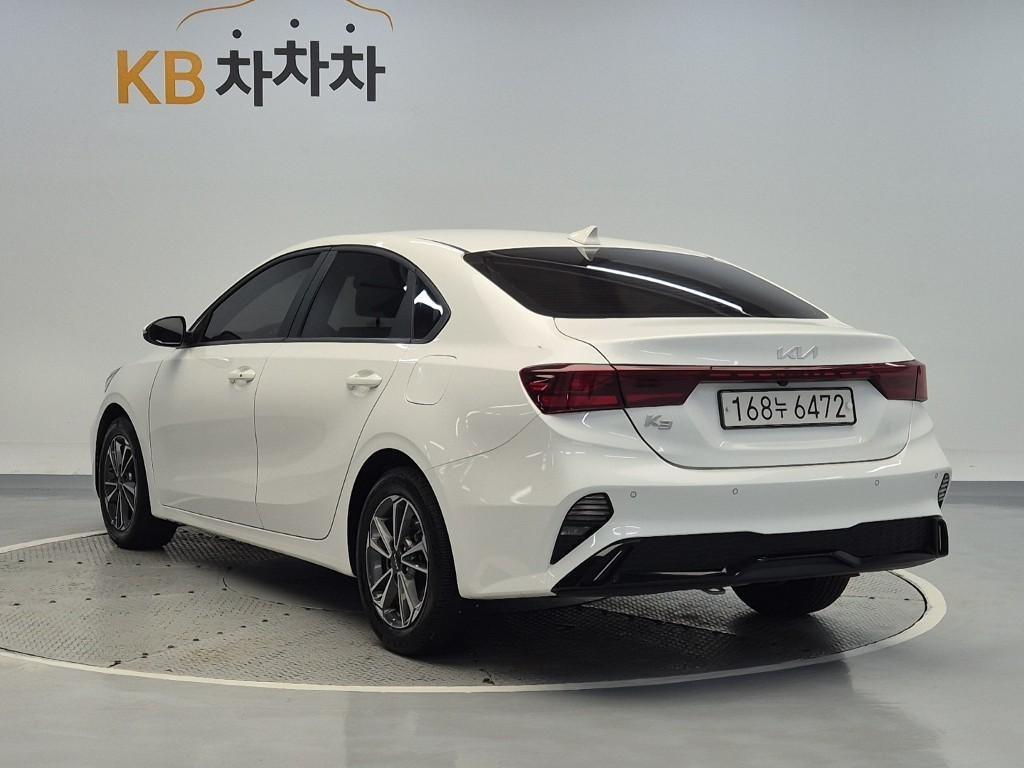 KIA K3 - Vista 2
