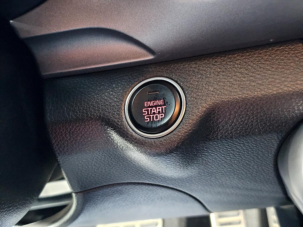 KIA Stonic 2018 Blanco - Importación desde Corea - HF Imports Iquique - Foto 16