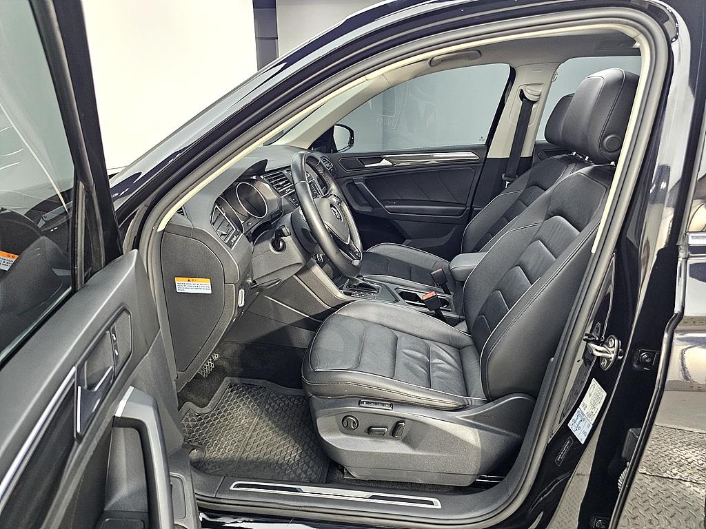 Volkswagen Tiguan - Vista 10