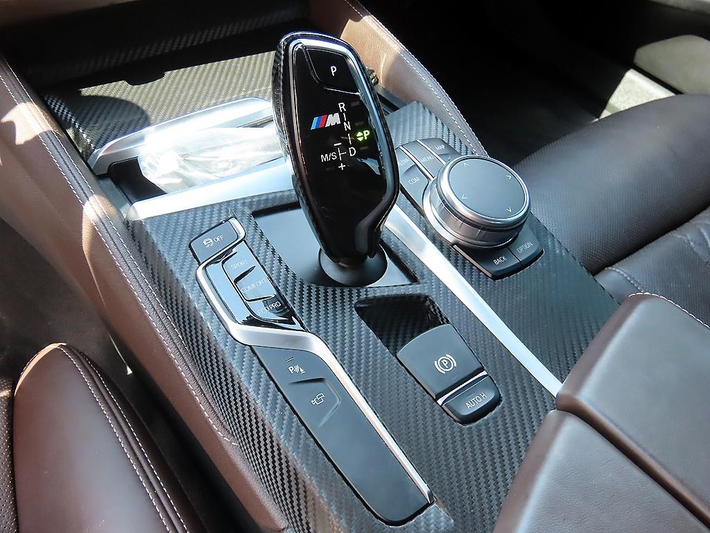 BMW 5 Series 2017 Gris - Importación desde Corea - HF Imports Iquique - Foto 13