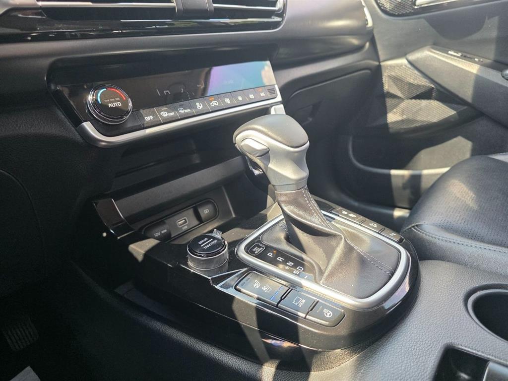 KIA Seltos - Vista 9