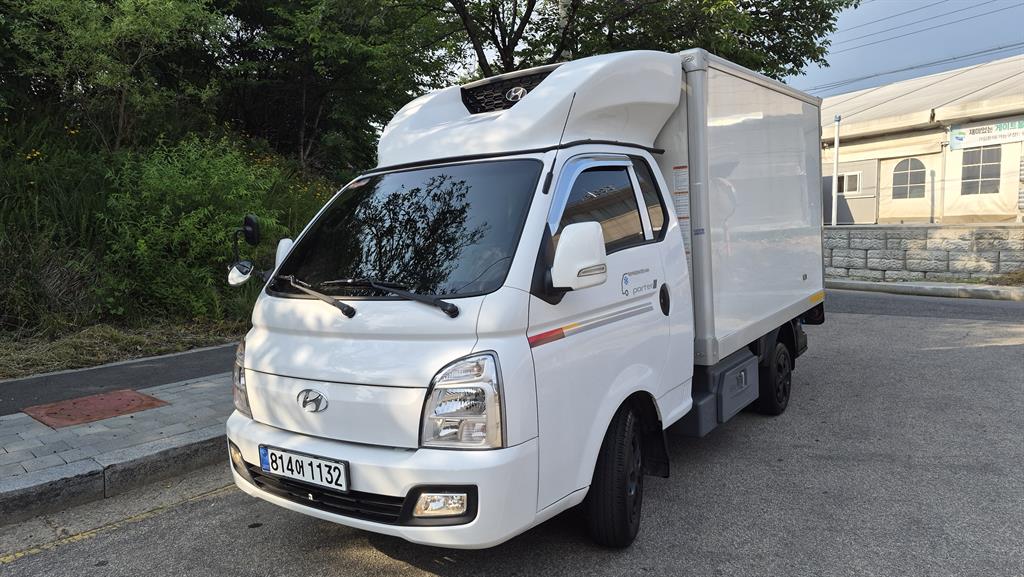 Small Truck Freezer Box(High Deck) 2022 Blanco - Importación desde Corea - HF Imports Iquique - Foto 1