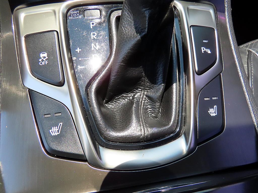 HYUNDAI Grandeur 2014 Gris - Importación desde Corea - HF Imports Iquique - Foto 16