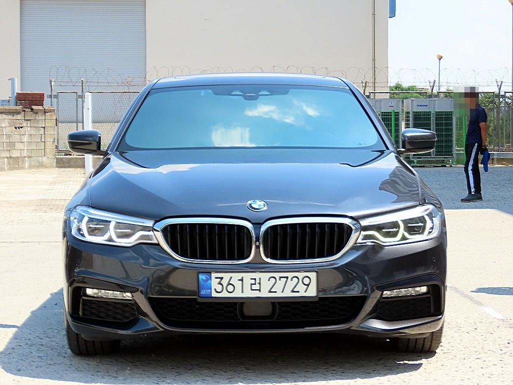 BMW 5 Series 2017 Gris - Importación desde Corea - HF Imports Iquique - Foto 1