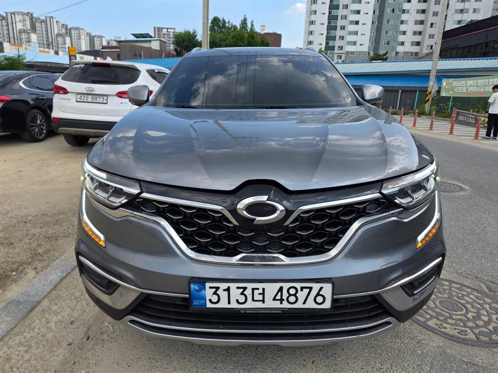 SAMSUNG QM6 - Vista 2